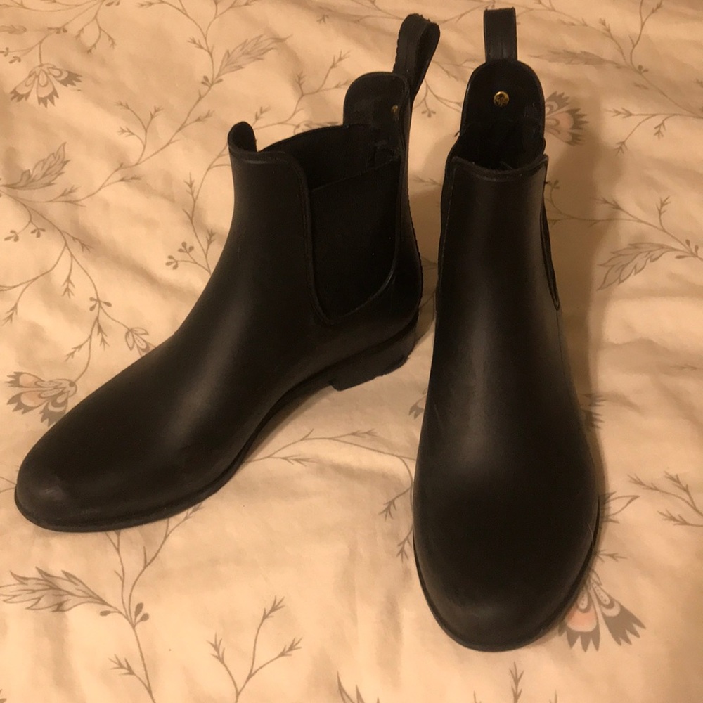 Sam Edelman Chelsea Rainboot Size 7